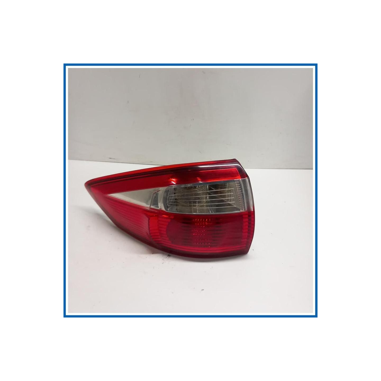 Fanale est. LAMP ASSY | sx. | post. FORD C-Max III