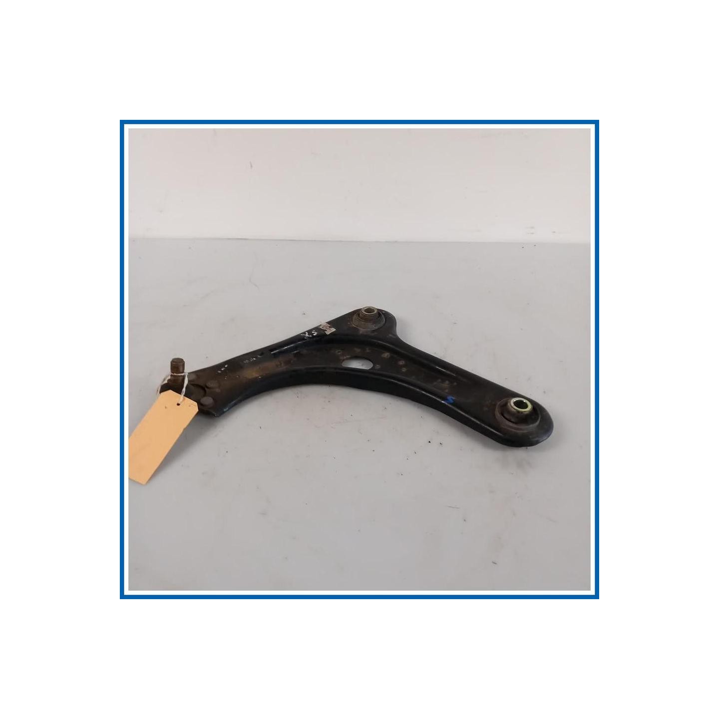 Braccio oscillante TRIANGOLO | sx. | ant. PEUGEOT 2008 I