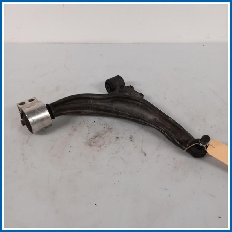Braccio oscillante TRIANGOLO | dx. | ant. OPEL Zafira C