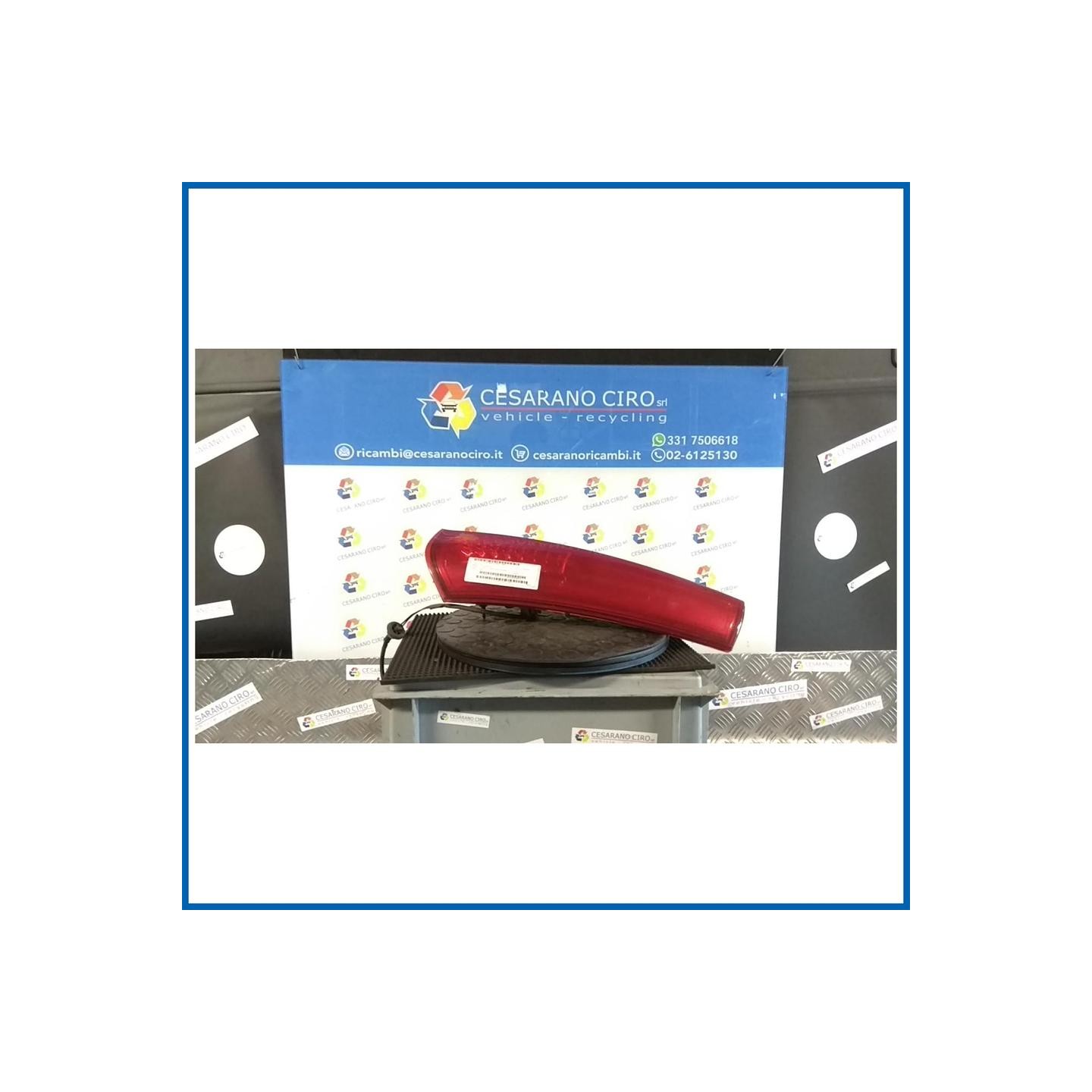FANALE POST. PARTE SUP. DX KIA CEE'D (01/07>07/12