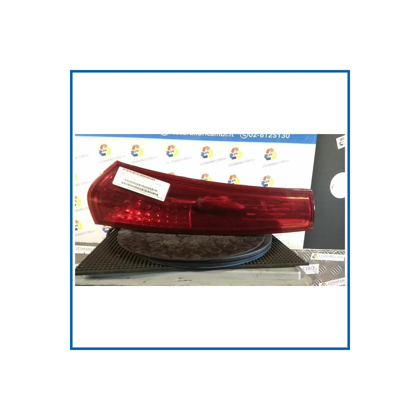 FANALE POST. PARTE SUP. SX KIA CEE'D (01/07>07/12