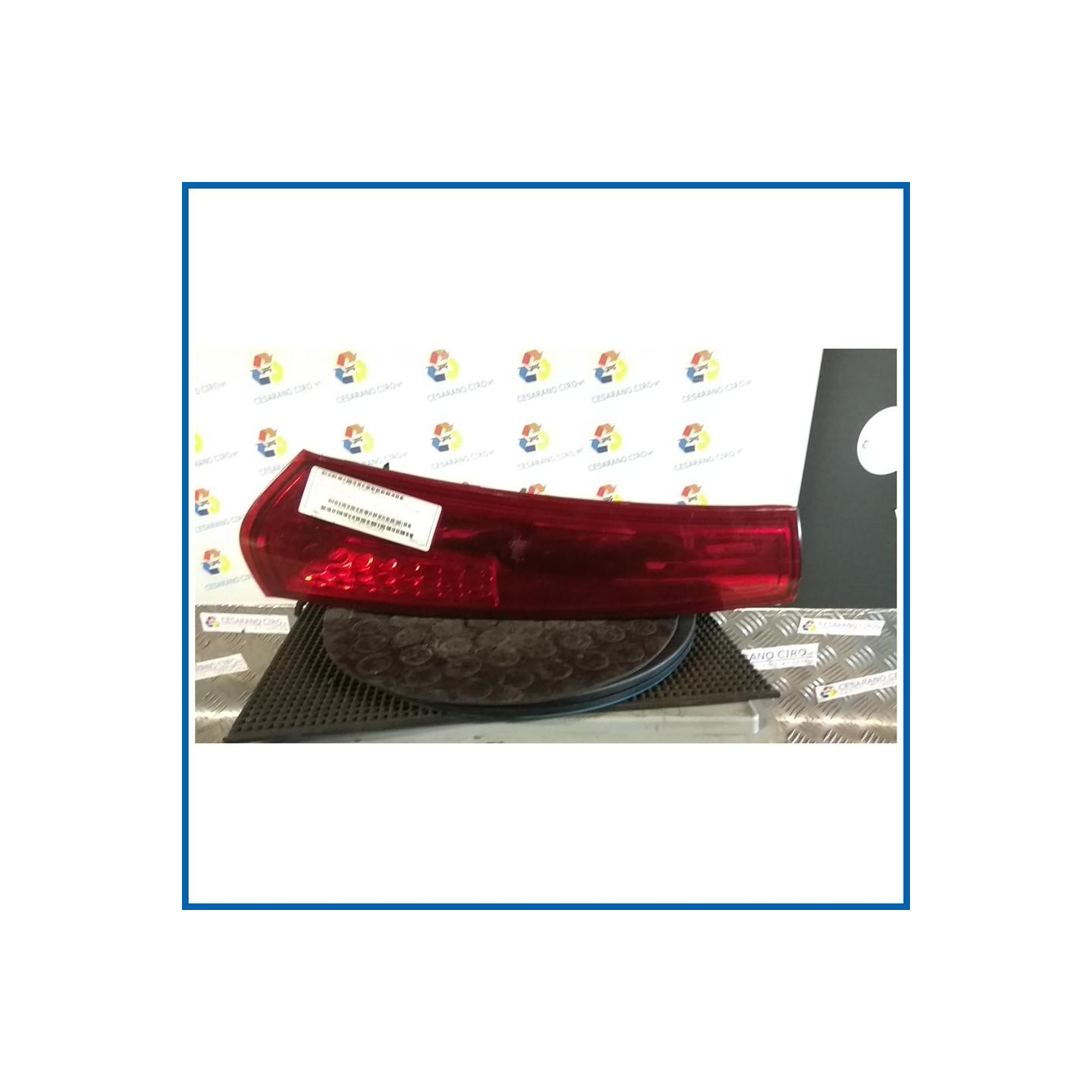 FANALE POST. PARTE SUP. SX KIA CEE'D (01/07>07/12