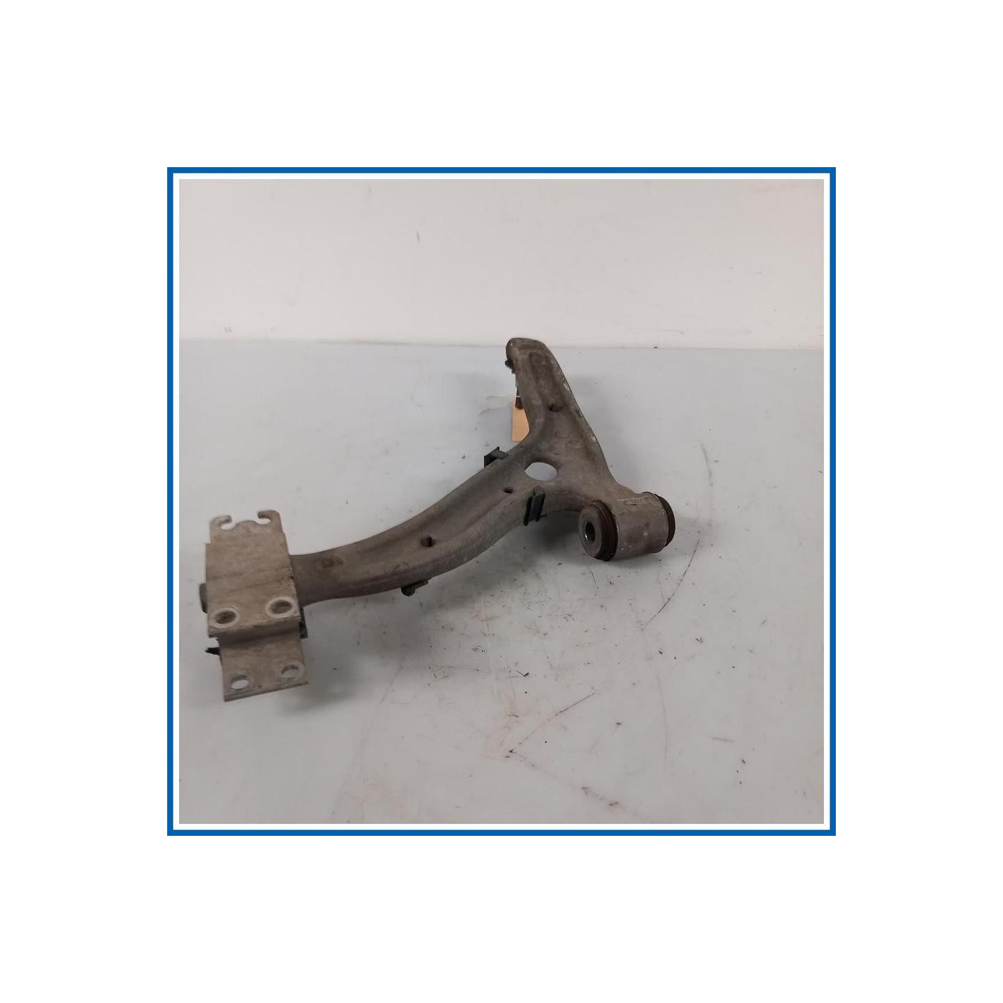 Braccio oscillante BRACCIO TRASVERSALE | dx. | ant. MERCEDES Classe B W246