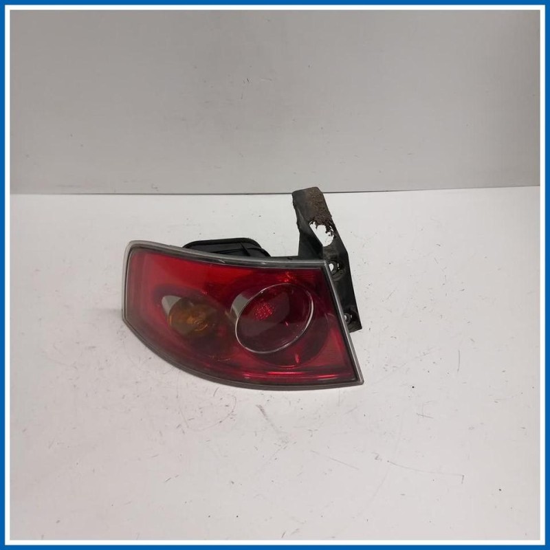 Fanale est. . | sx. | post. SEAT Ibiza IV 6L1