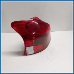 Fanale PLASTICA POST.SX | sx. | post. TOYOTA Yaris (France ) II