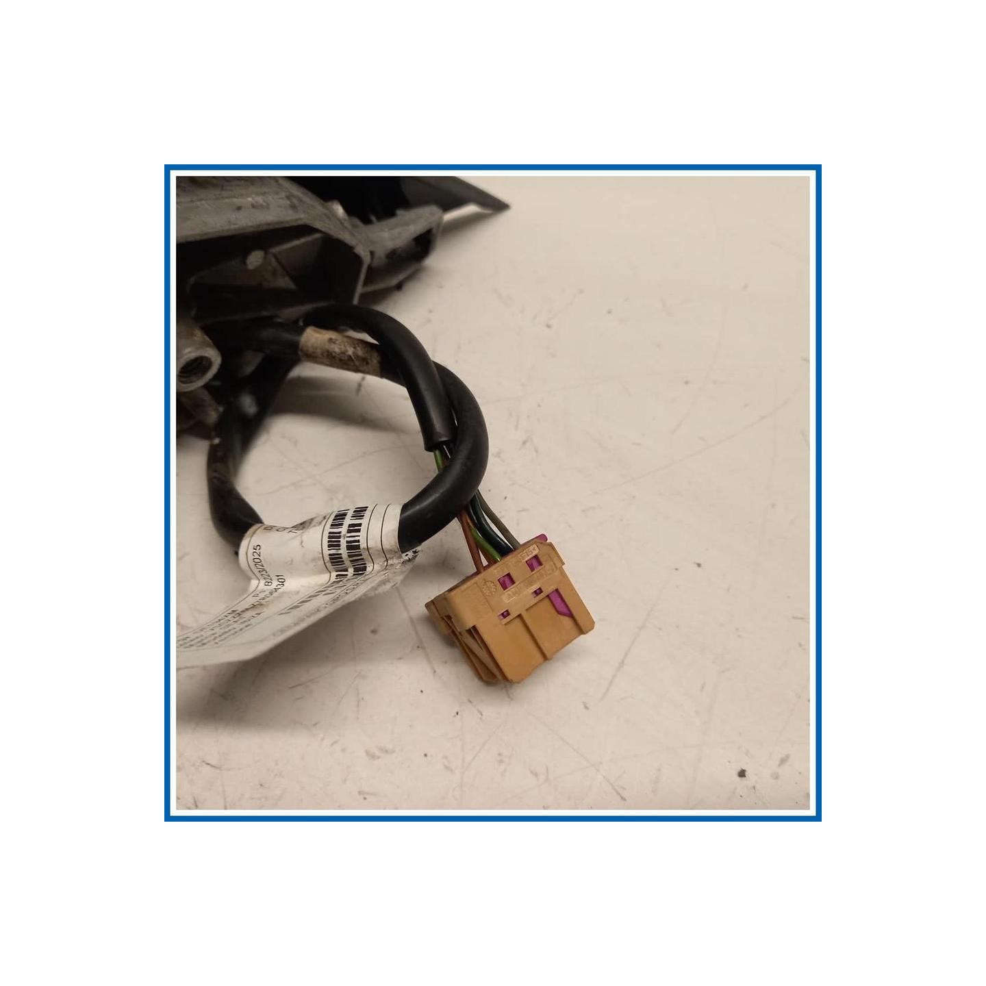 Retrovisore esterno . | sx. | ant. SEAT Ibiza IV 6L1