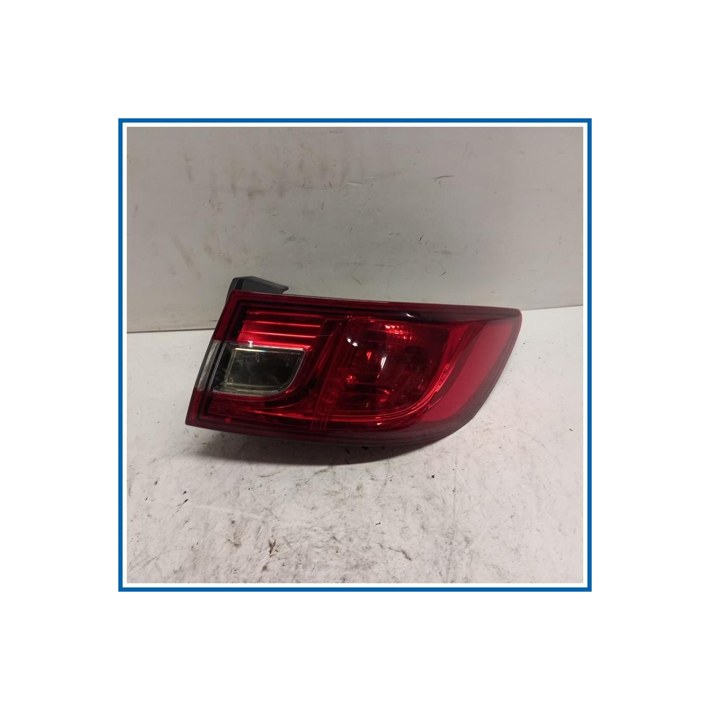Fanale est. FANALINO POST DX | dx. | post. RENAULT Clio IV