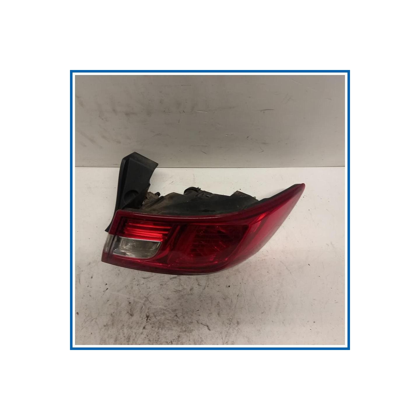Fanale est. FANALINO POST DX | dx. | post. RENAULT Clio IV