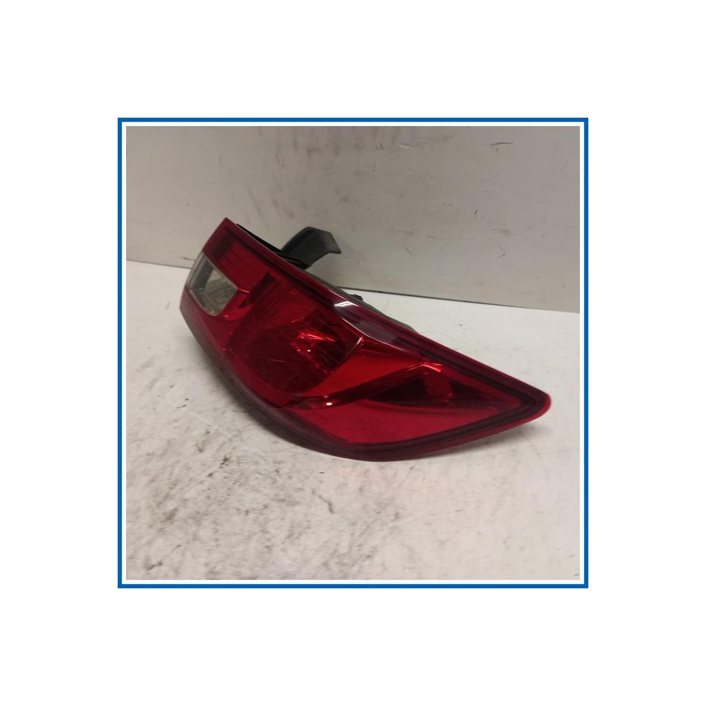 Fanale est. FANALINO POST DX | dx. | post. RENAULT Clio IV