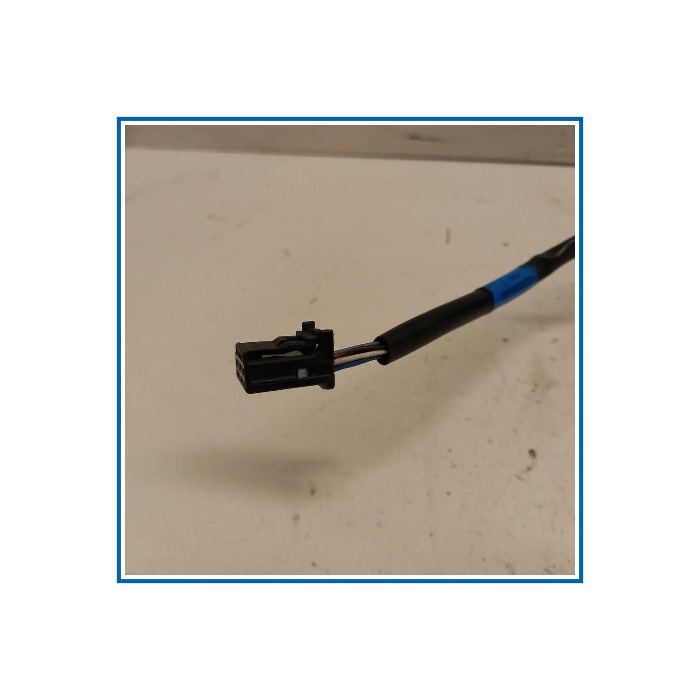 Retrovisore esterno RETROVISEUR EXT D | dx. | ant. RENAULT Clio IV