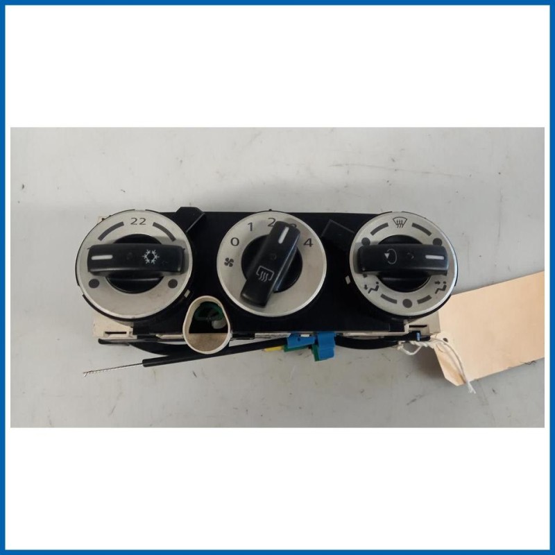 Modulo comando riscaldamento / clima . |  |  MITSUBISHI Colt VI