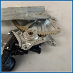 Alzacristallo porta ALZAVETRO POST.DX | dx. | post. TOYOTA Yaris IV