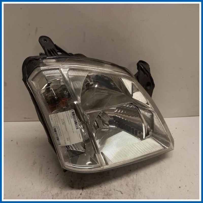 Proiettore O:PROI NON ATTR | dx. | ant. OPEL Meriva A