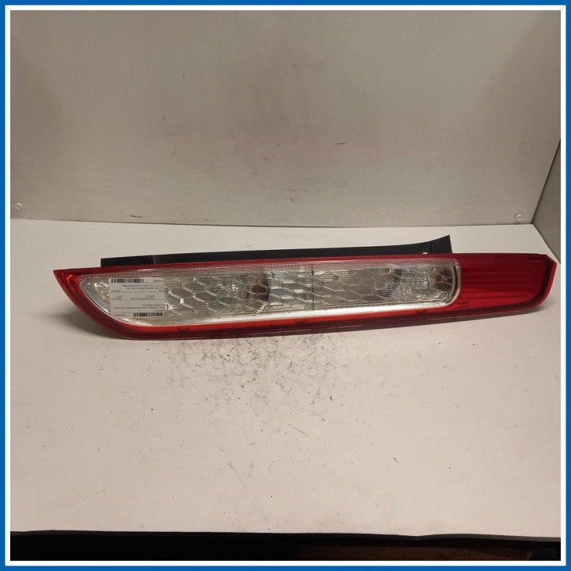 Fanale Lamp Assy - Rear; Stop And Flasher | dx. | post. FORD Focus III