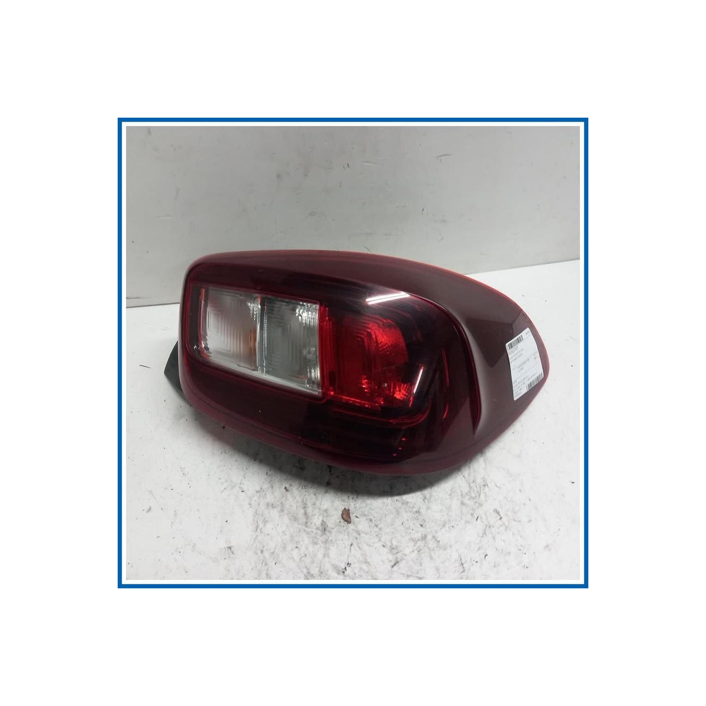 Fanale FEU AR D | dx. | post. DACIA Spring