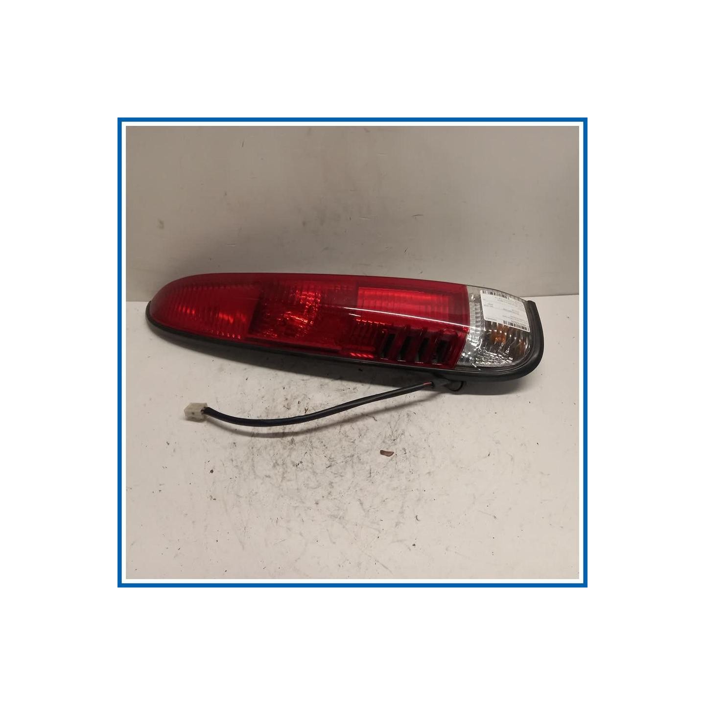 Fanale Faro post.sx j100 | sx. | post. DAIHATSU Terios I