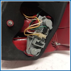 Fanale PLASTICA POST.SX | sx. | post. TOYOTA Yaris (France ) II