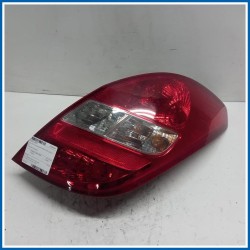 Fanale LENTE+ALLOGG-GR OTTICO POST, D | dx. | post. HYUNDAI i20 I