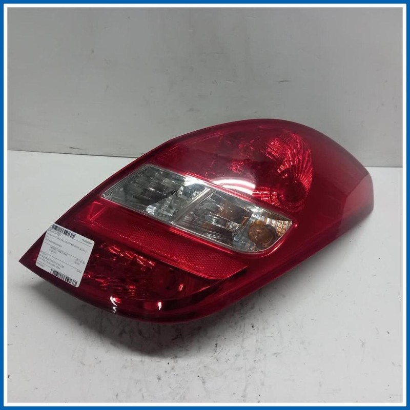 Fanale LENTE+ALLOGG-GR OTTICO POST, D | dx. | post. HYUNDAI i20 I