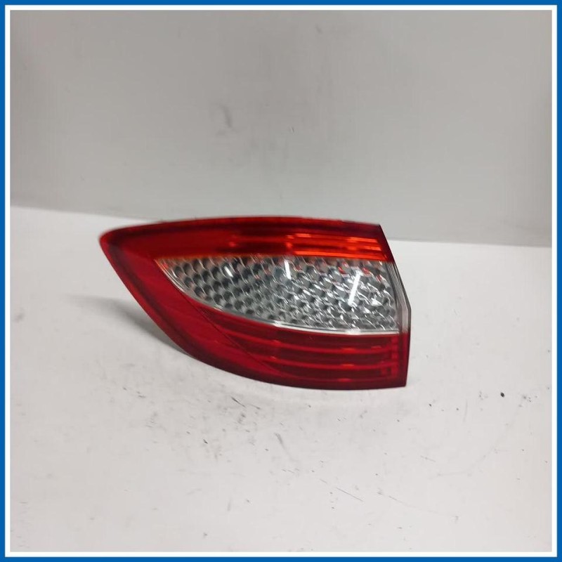 Fanale est. LAMP ASSY | sx. | post. FORD Mondeo IV SW