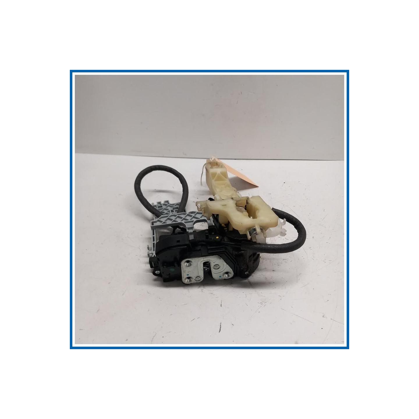 Serratura porta LATCH ASSY-FRONT DOOR,LH | sx. | ant. KIA Sportage III