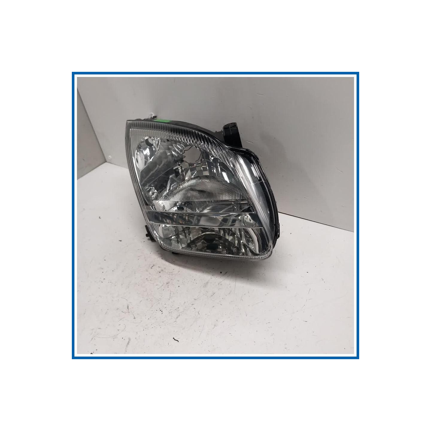 Proiettore FARO ANT DX | dx. | ant. SUZUKI Ignis II