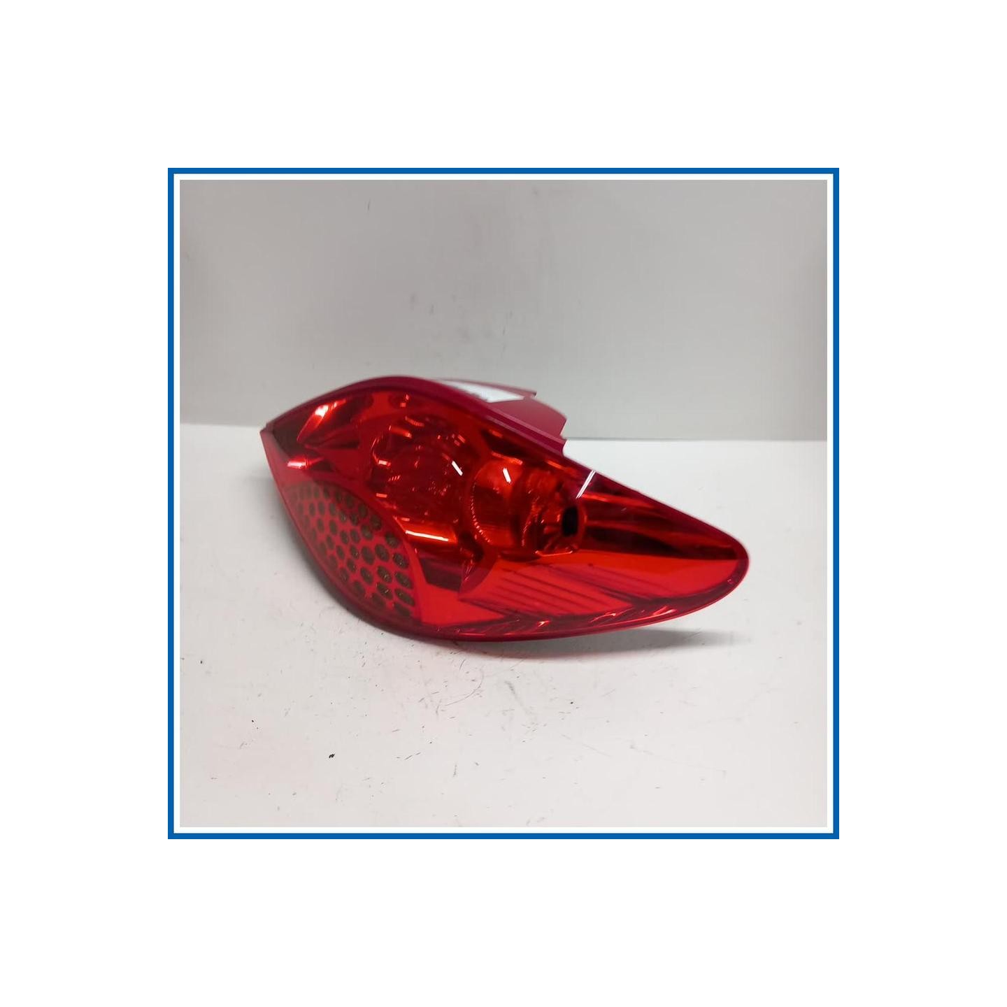 Fanale FANALE POSTERIO | dx. | post. PEUGEOT 207