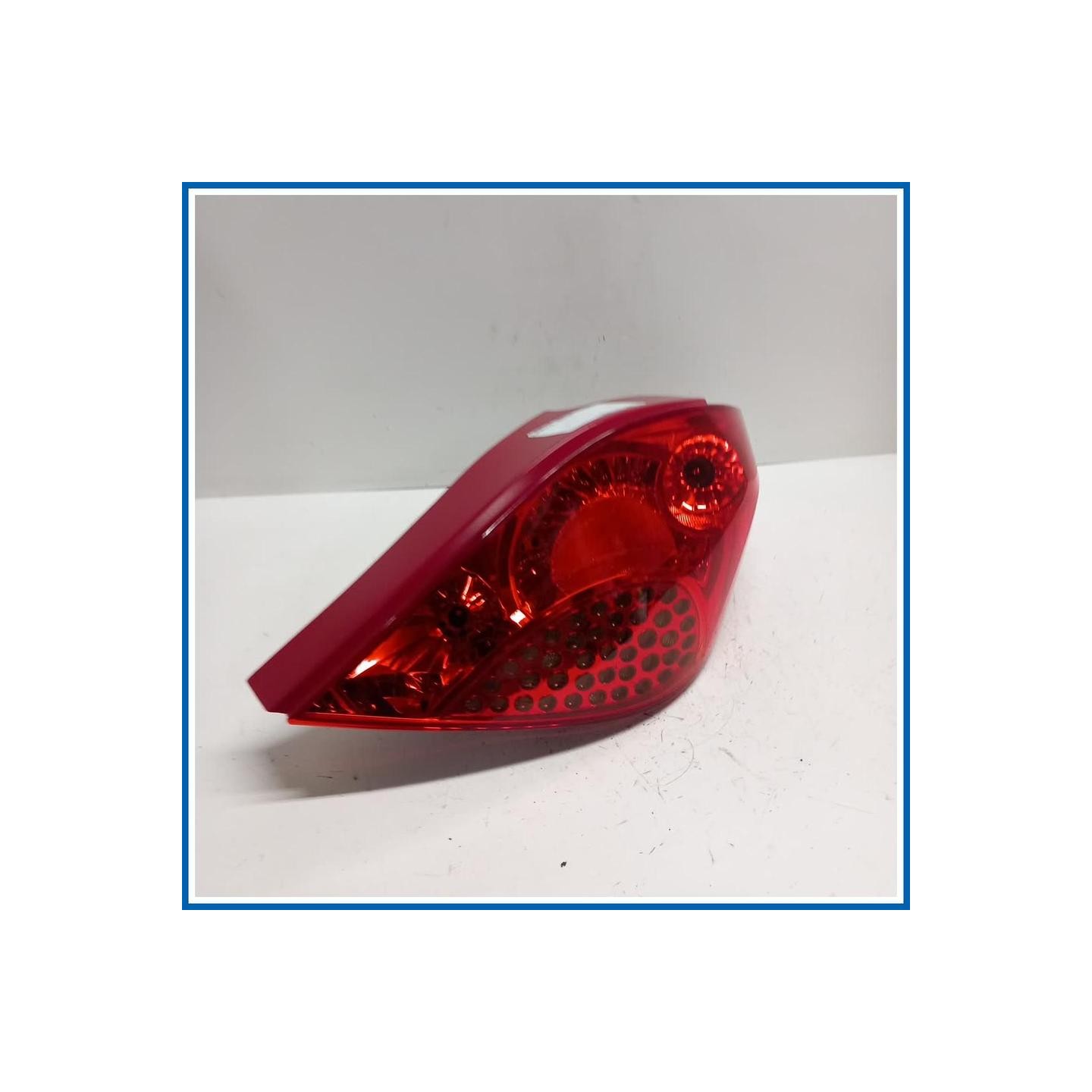 Fanale FANALE POSTERIO | dx. | post. PEUGEOT 207