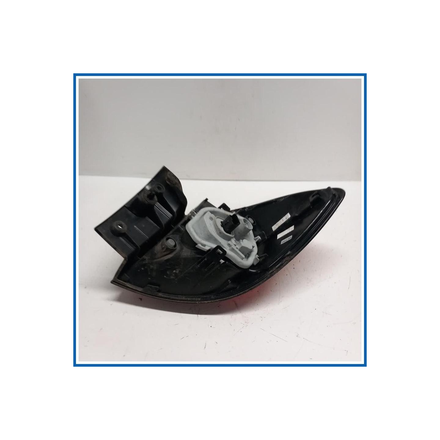 Fanale est. FANALINI POST SX | sx. | post. RENAULT Captur I