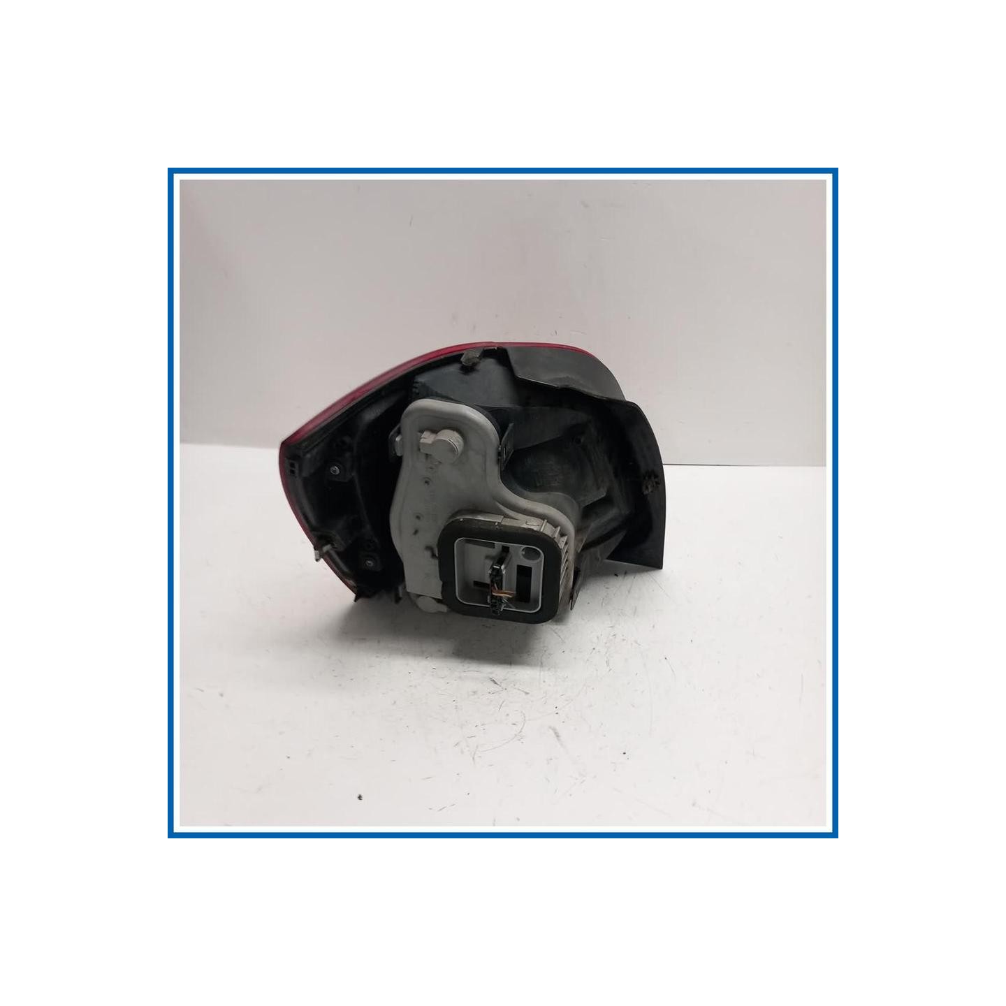 Fanale FANALE POST.DX POLO '2009> | dx. | post. VOLKSWAGEN Polo VI