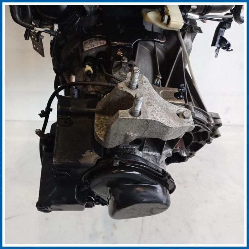 Cambio TRANSAXLE ASSY |  |  FORD Fiesta VI