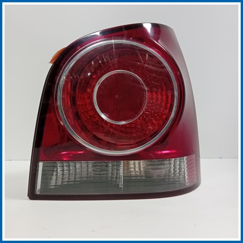 Fanale . | dx. | post. VOLKSWAGEN Polo V