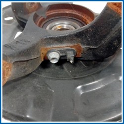 Fusello ruota FUSELLO DX | dx. | ant. TOYOTA Yaris IV