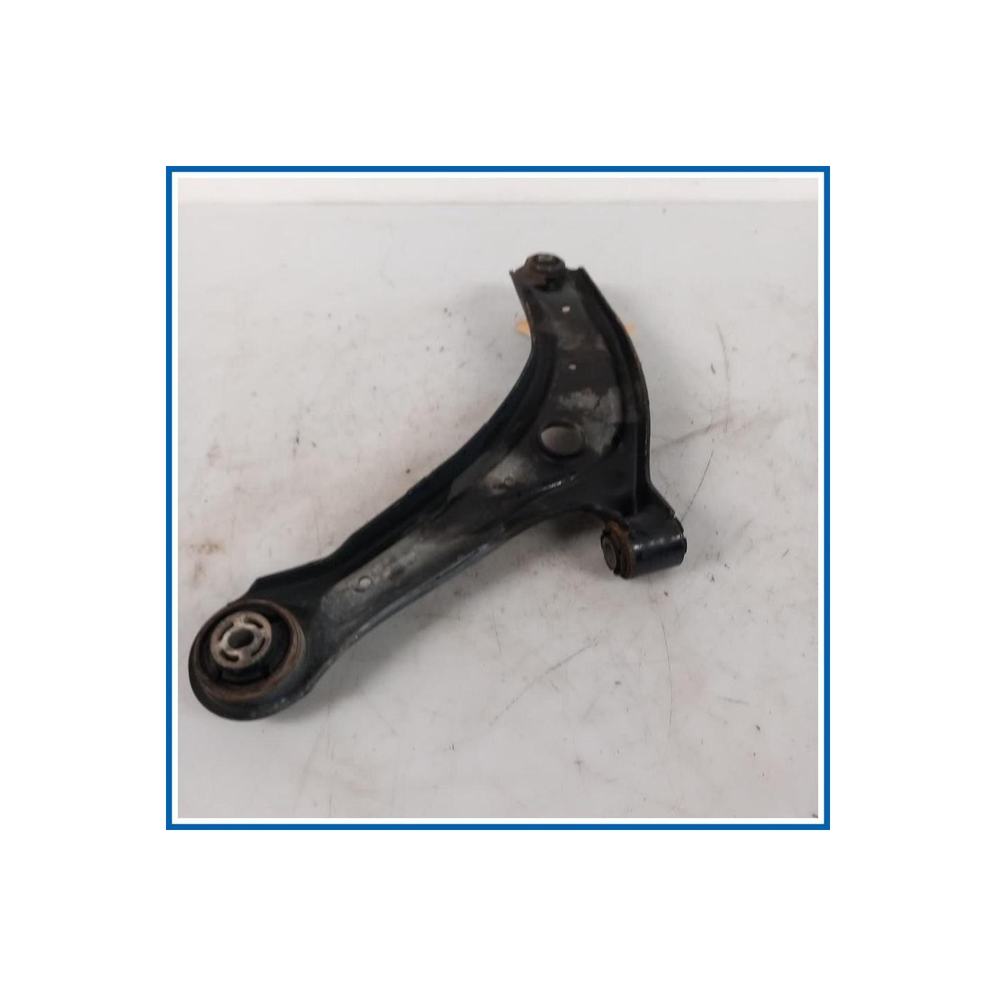 Braccio oscillante TRACK CONTROL ARMS | dx. | ant. FORD Fiesta VII