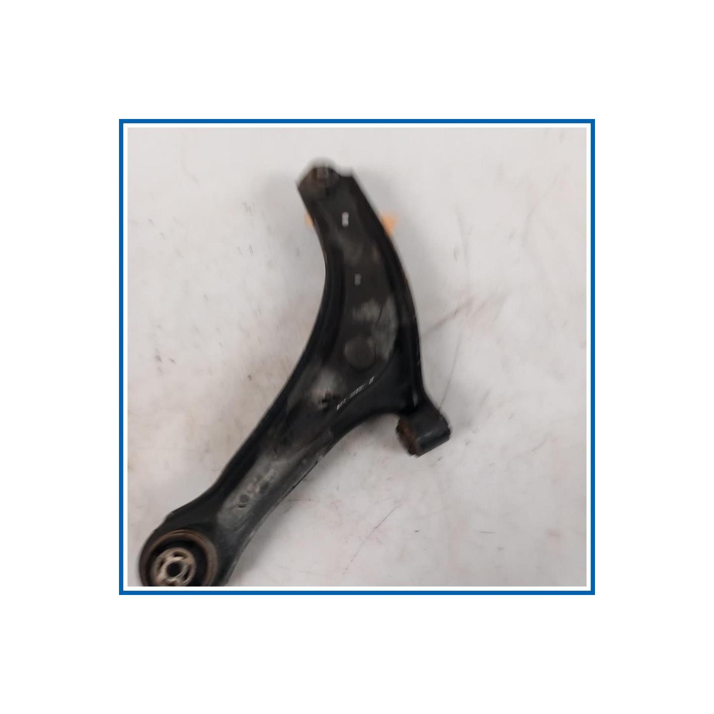 Braccio oscillante TRACK CONTROL ARMS | dx. | ant. FORD Fiesta VII