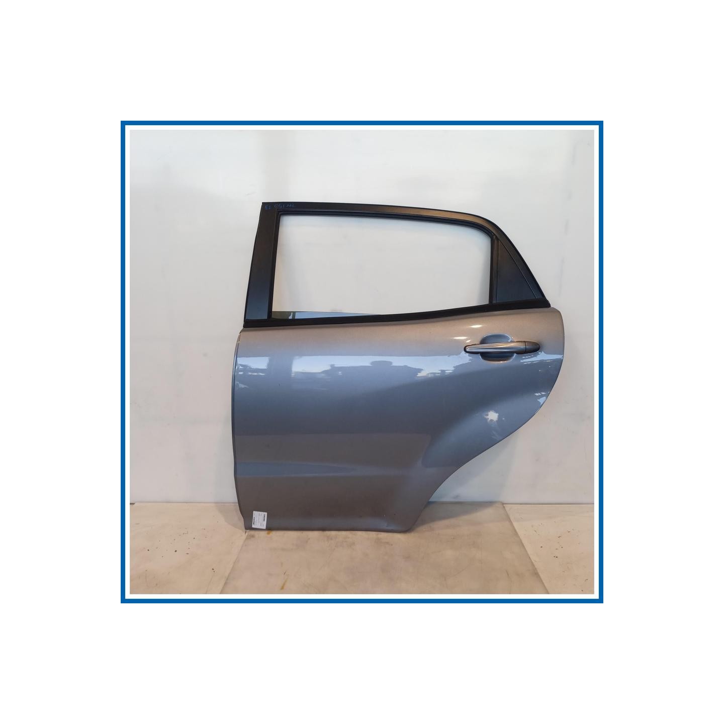Porta PNL ASSY-RR DR-LH(C200) | sx. | post. SSANGYONG Korando III