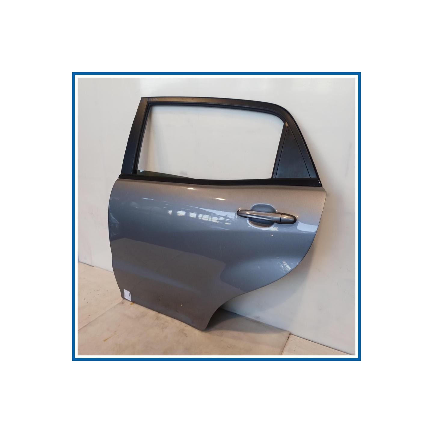 Porta PNL ASSY-RR DR-LH(C200) | sx. | post. SSANGYONG Korando III