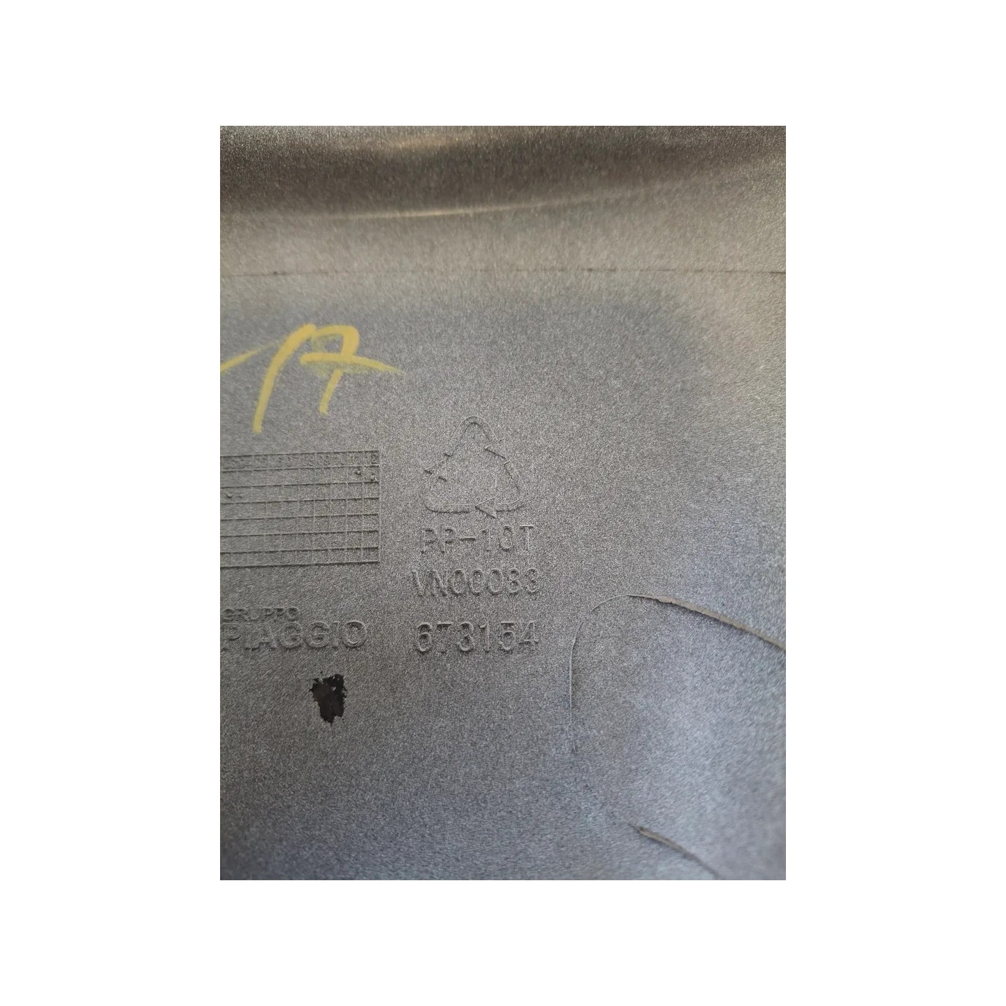 Copertura posteriore morsetti manubrio Piaggio Fly Fly 125 (disco post) (E3) 