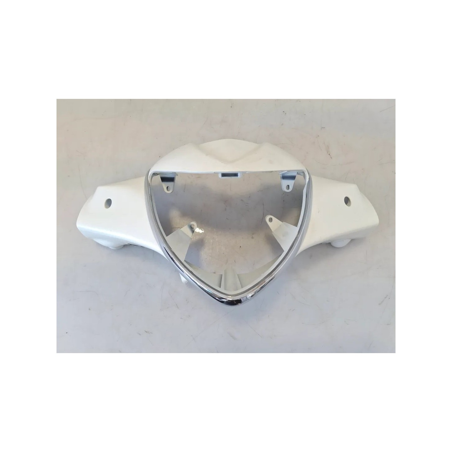 Copertura anteriore morsetti manubrio Piaggio Fly Fly 125 (disco post) (E3) 