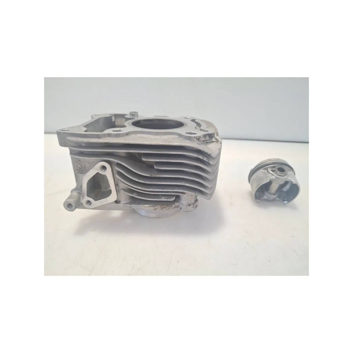 Cilindro con pistone Piaggio Fly Fly 125 (disco post) (E3) 