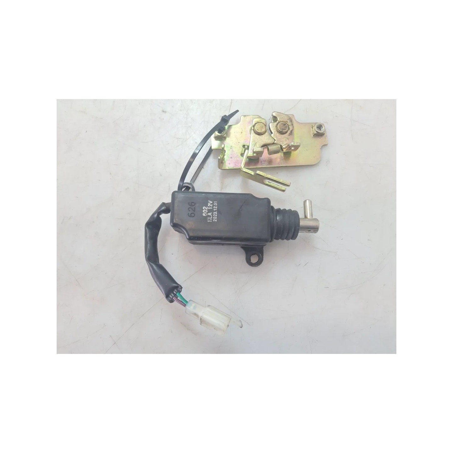 Attuatore serratura sella Sym Symphony 125 (E5) Symphony 125