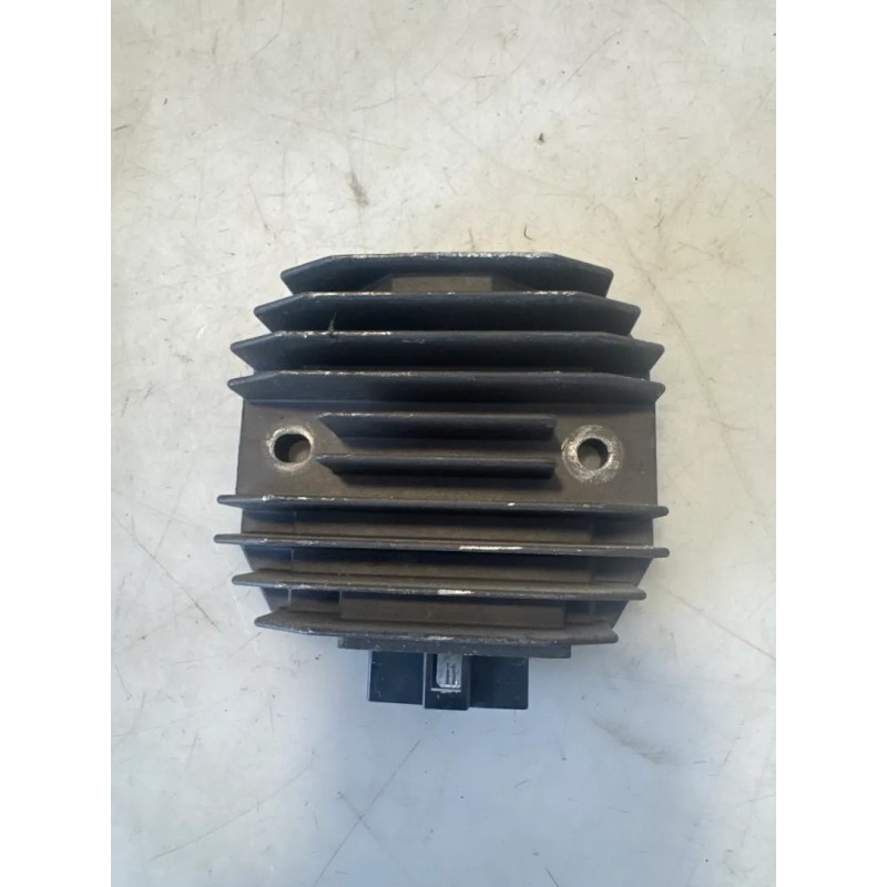 Regolatore tensione Yamaha T-Max 500 (E2) (03-07) T-Max 500 