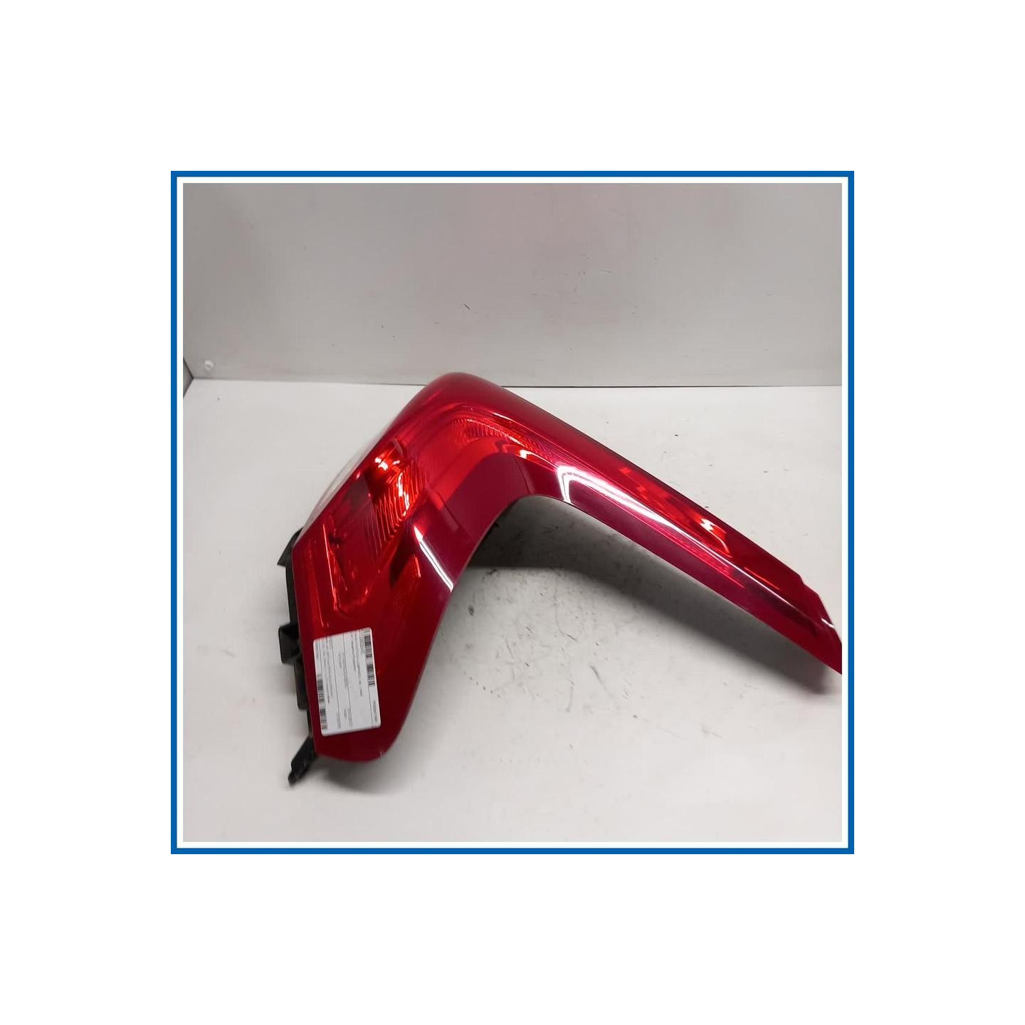 Fanale SCATOLA LAMPADA | dx. | post. VOLVO V40 II