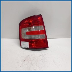 Fanale . | sx. | post. SKODA Fabia 6Y5 SW