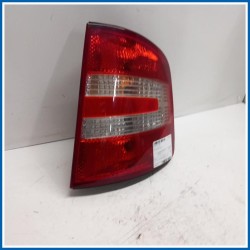 Fanale . | dx. | post. SKODA Fabia 6Y5 SW