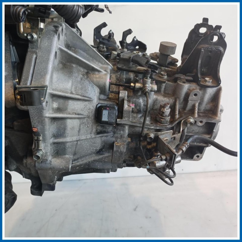 Cambio |  |  TOYOTA Urban Cruiser