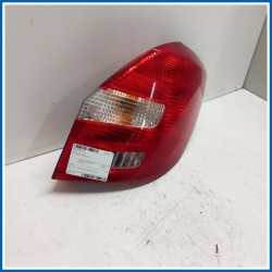 Fanale . | dx. | post. SKODA Fabia 545 SW