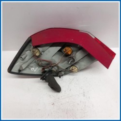 Fanale . | dx. | post. SKODA Fabia 545 SW