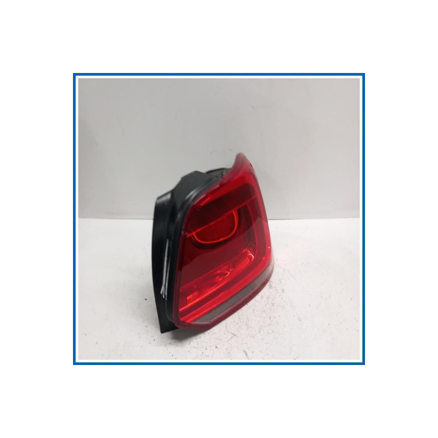Fanale . | dx. | post. VOLKSWAGEN Polo VI