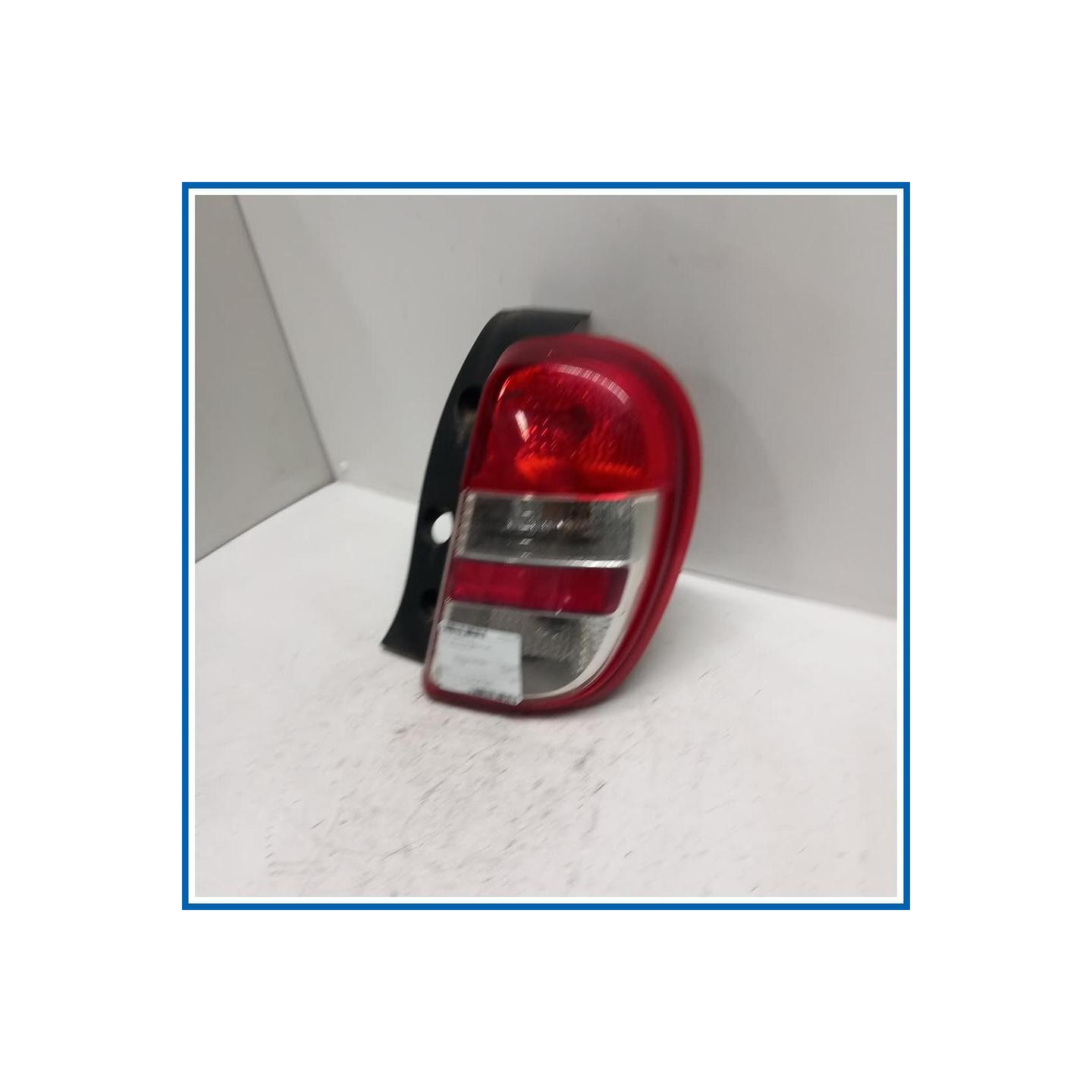 Fanale CORPO FANA COM | dx. | post. NISSAN Micra IV